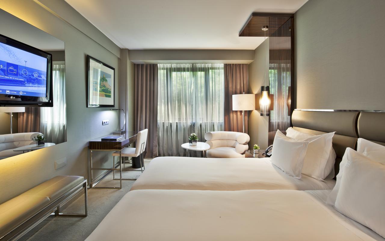 Deluxe Double or Twin Room With Extra Bed,1629889485:JPEG